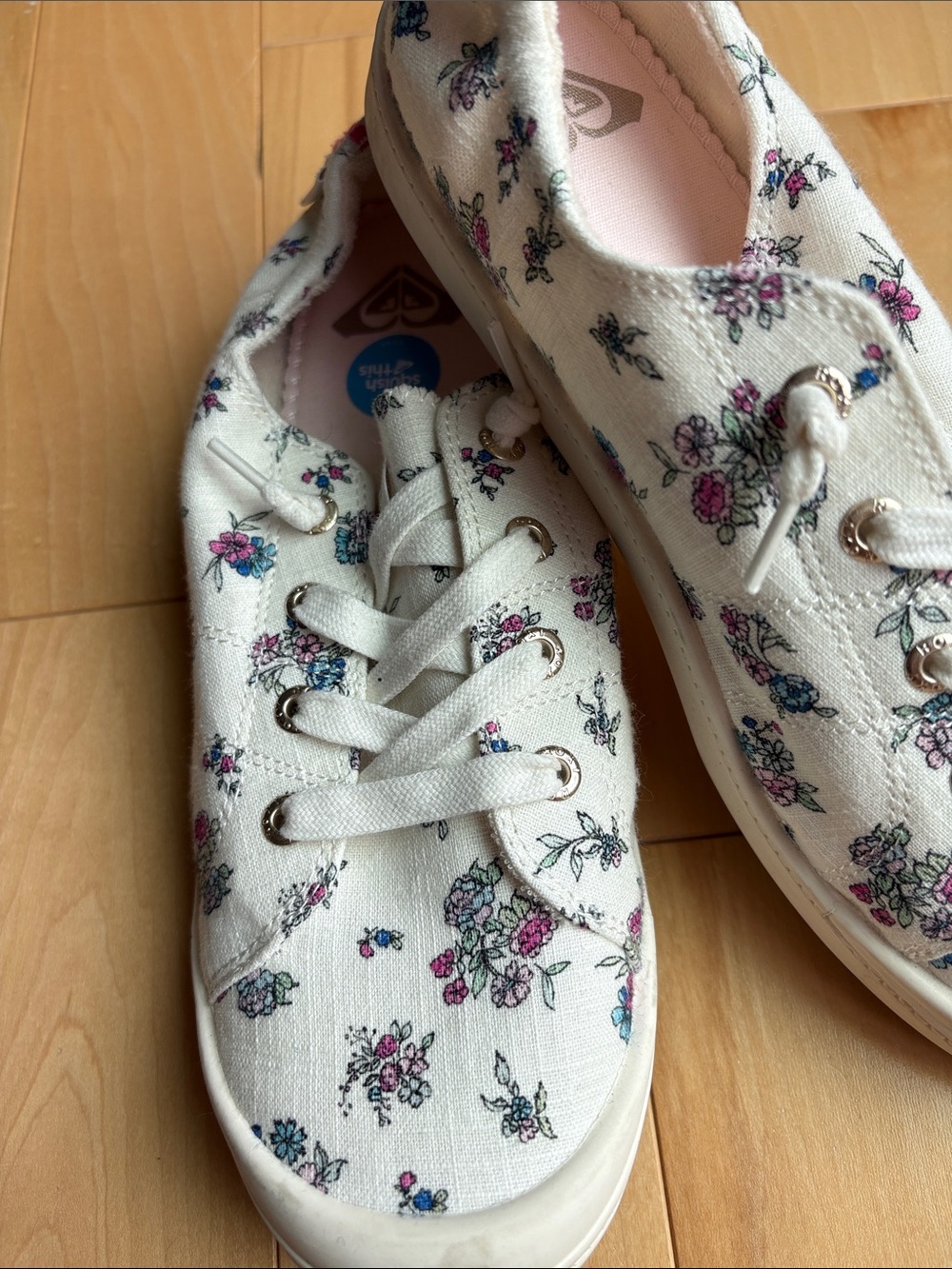 Roxy Cream Floral Canvas Lace-Up Sneakers with Pink and Blue Accents - Picture 4 of 5